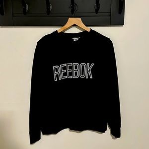 Reebok Crew Sweatshirt Size Medium